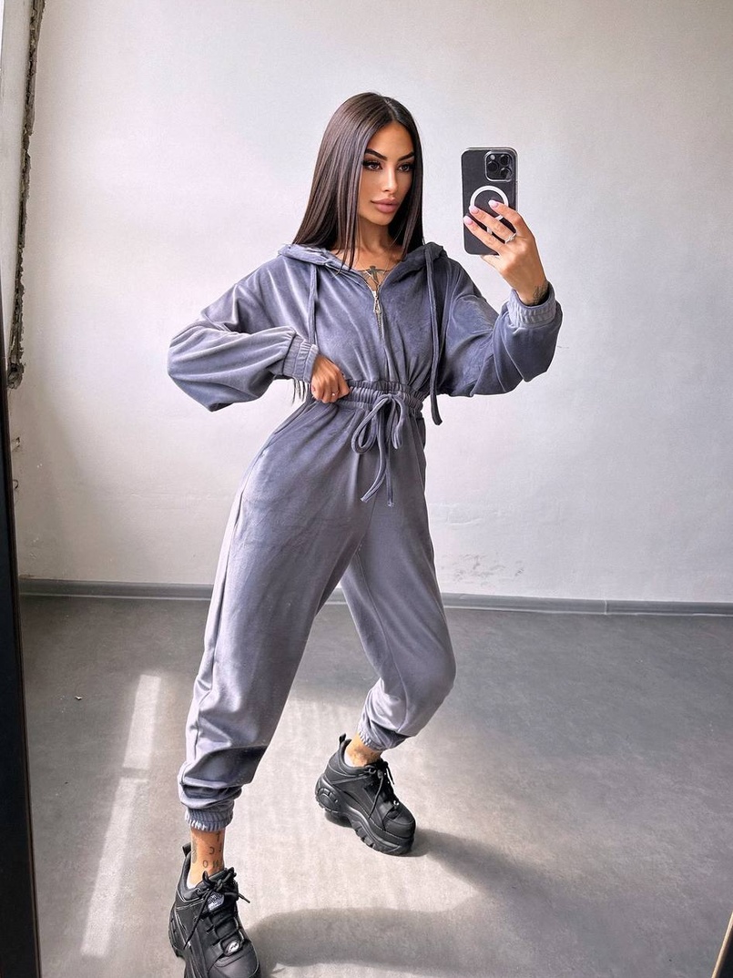 Велюровий комбінезон   Велюровий комбінезон   | PUSHKA SHOP