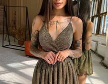 Блестящее платье с пышной юбкой и шнуровкой на спинке  Блестящее платье с пышной юбкой и шнуровкой на спинке  | PUSHKA SHOP