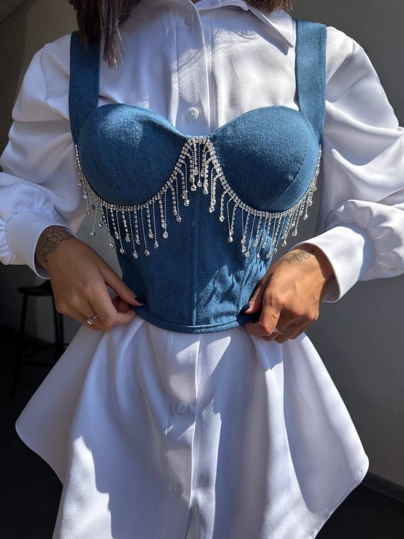 Приталена сорочка + корсет декорований бахромою зі страз Ручна робота Приталена сорочка + корсет декорований бахромою зі страз Ручна робота | PUSHKA SHOP