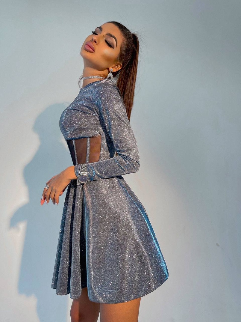 Приталена блискуча сукня з корсетною вставкою та пишною спідницею-сонцем Приталена блискуча сукня з корсетною вставкою та пишною спідницею-сонцем | PUSHKA SHOP