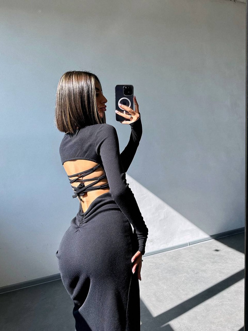 Трикотажна сукня міді зі шнурівкою на спинці  Трикотажна сукня міді зі шнурівкою на спинці  | PUSHKA SHOP