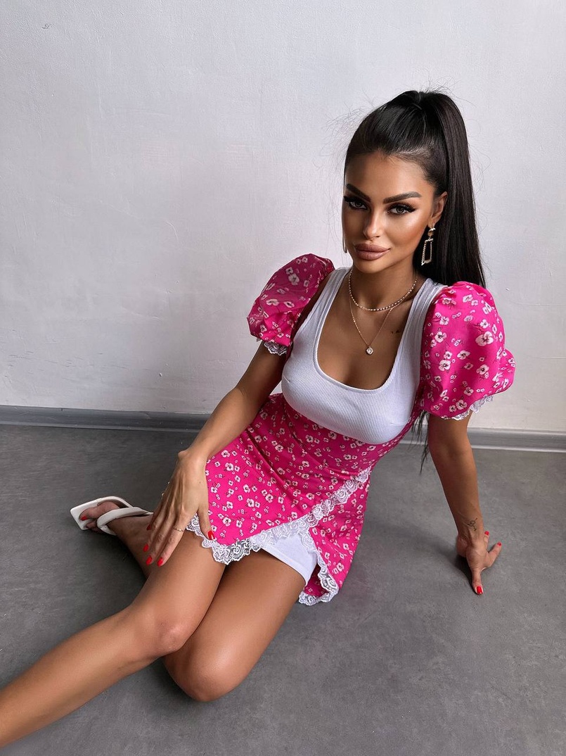 Сукня з квітковим принтом декорована мереживом  Сукня з квітковим принтом декорована мереживом  | PUSHKA SHOP