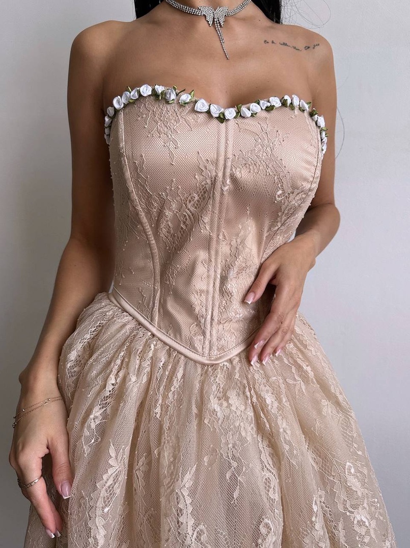 Романтичний комплект із корсета та мереживної спідниці ✨ | PUSHKA SHOP