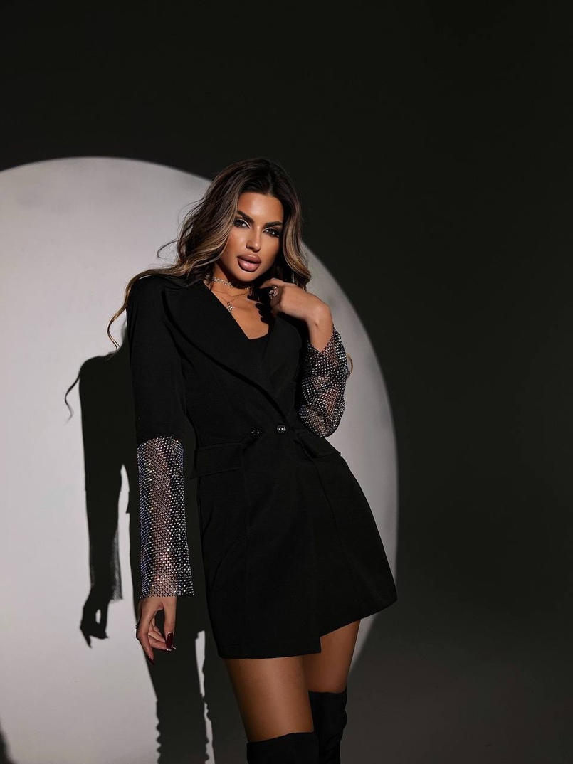 Сукня-піджак декорована сіткою із стразами Сукня-піджак декорована сіткою із стразами | PUSHKA SHOP