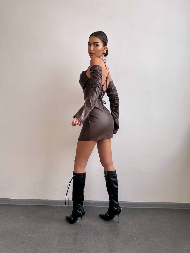 Комплект з еко шкіри: корсет з чашечками+ спідниця міні Комплект з еко шкіри: корсет з чашечками+ спідниця міні | PUSHKA SHOP