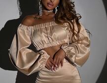 Атласний комплект, декорований стразами Ручна робота, прикраса пришита  Атласний комплект, декорований стразами Ручна робота, прикраса пришита  | PUSHKA SHOP