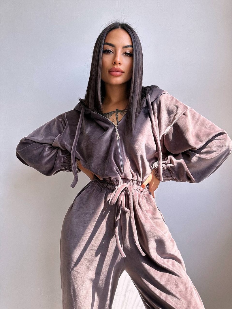 Велюровий комбінезон   Велюровий комбінезон   | PUSHKA SHOP