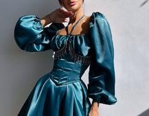 Сукня з корсетом, декорованим бахромою зі страз Ручна робота  Сукня з корсетом, декорованим бахромою зі страз Ручна робота  | PUSHKA SHOP