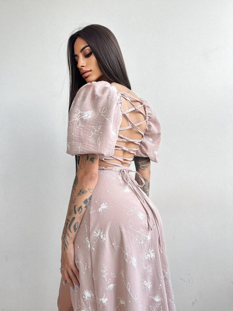 Платье миди со шнуровкой на спинке  | PUSHKA SHOP