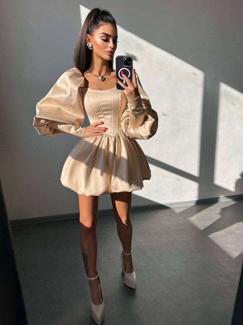 Сукня з обʼємними рукавами та спідницею балоном  Сукня з обʼємними рукавами та спідницею балоном  | PUSHKA SHOP