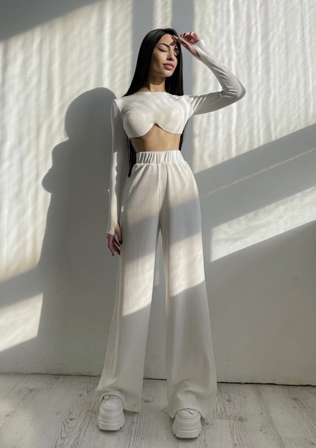 Комплект в весенних расцветках: топ с чашечками + штаны трубы | PUSHKA SHOP