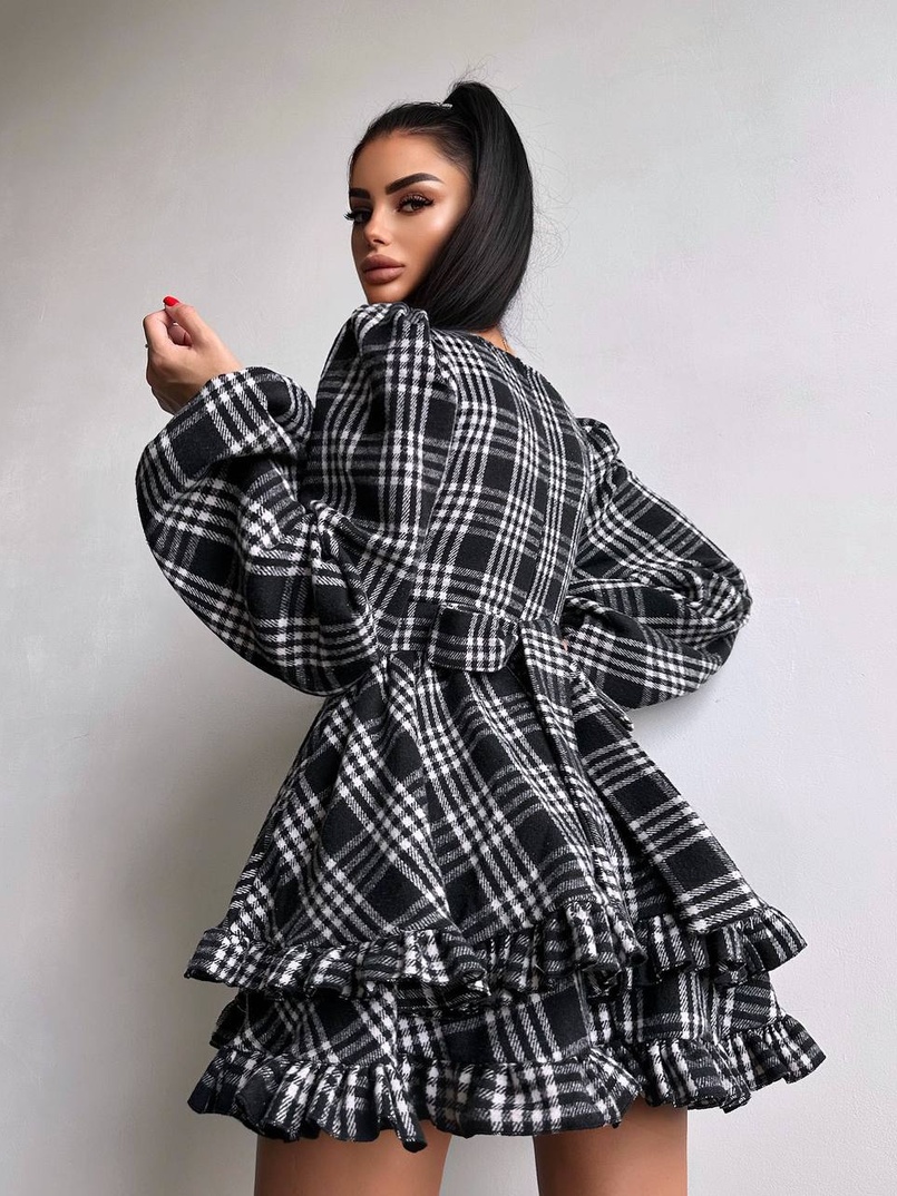 Сукня з подвійною спідницею та обʼємними рукавами у клітинку  Сукня з подвійною спідницею та обʼємними рукавами у клітинку  | PUSHKA SHOP