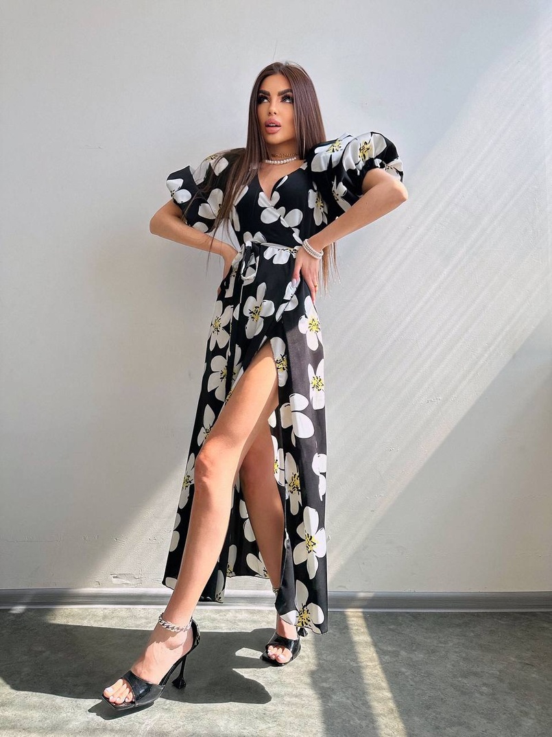 Сукня міді  із запахом та об'ємними рукавами Сукня міді  із запахом та об'ємними рукавами | PUSHKA SHOP