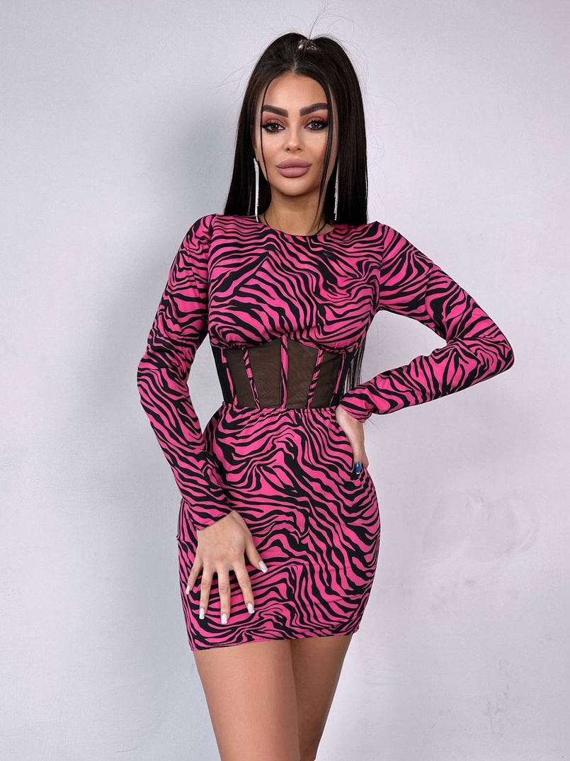 Приталена сукня-міні з корсетною вставкою на талії Приталена сукня-міні з корсетною вставкою на талії | PUSHKA SHOP