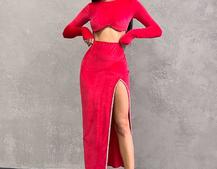 Оксамитовий комплект: топ із чашками push up+ спідниця, декорована стразами Прикраса пришита, ручна робота. Оксамитовий комплект: топ із чашками push up+ спідниця, декорована стразами Прикраса пришита, ручна робота. | PUSHKA SHOP