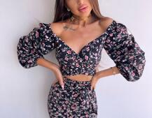 Квітковий комплект: топ із зав'язками на талії + спідниця міді з розрізом Квітковий комплект: топ із зав'язками на талії + спідниця міді з розрізом | PUSHKA SHOP