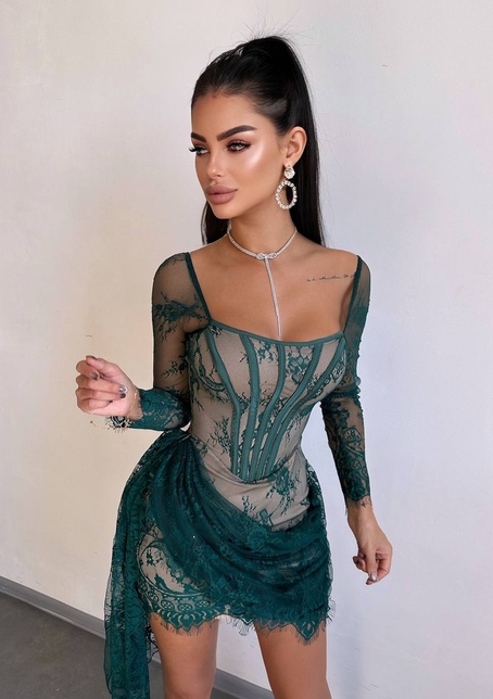 Мереживна сукня міні зі шлейфом Мереживна сукня міні зі шлейфом | PUSHKA SHOP