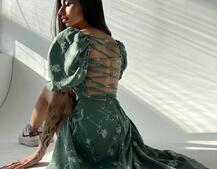 Платье миди со шнуровкой на спинке  | PUSHKA SHOP