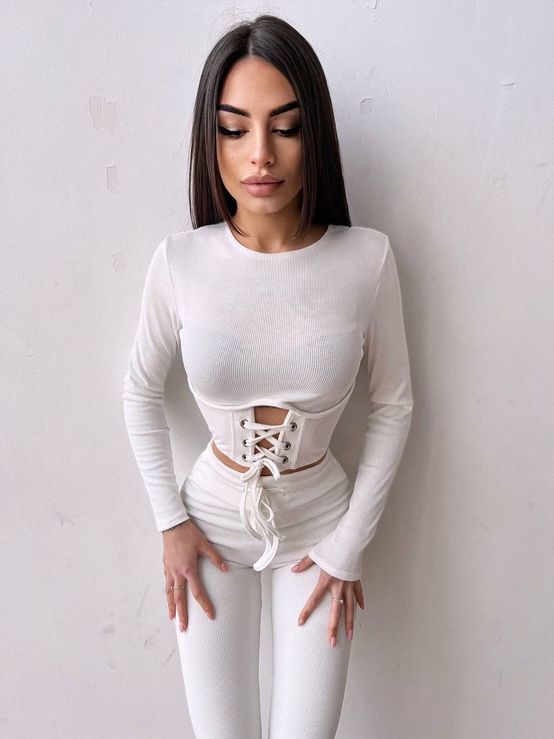 Трикотажний комплект: корсетний топ + легінси Трикотажний комплект: корсетний топ + легінси | PUSHKA SHOP