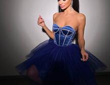 Комплект: корсет, декорований стразами  +  пишна фатинова спідниця Комплект: корсет, декорований стразами  +  пишна фатинова спідниця | PUSHKA SHOP