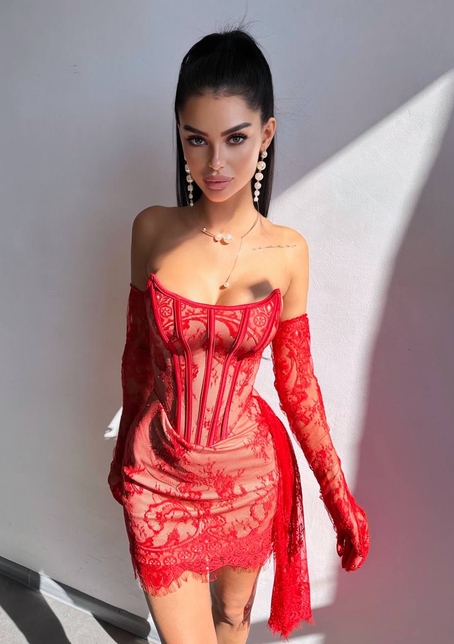 Сукня міні зі шлейфом та рукавичками | PUSHKA SHOP