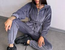 Велюровий комбінезон   Велюровий комбінезон   | PUSHKA SHOP