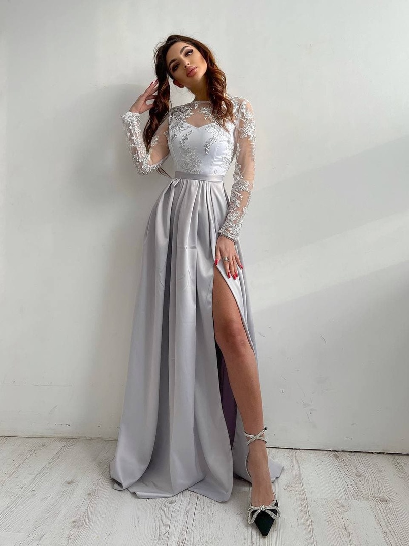 Платье макси с кружевным верхом и разрезом на юбке  | PUSHKA SHOP