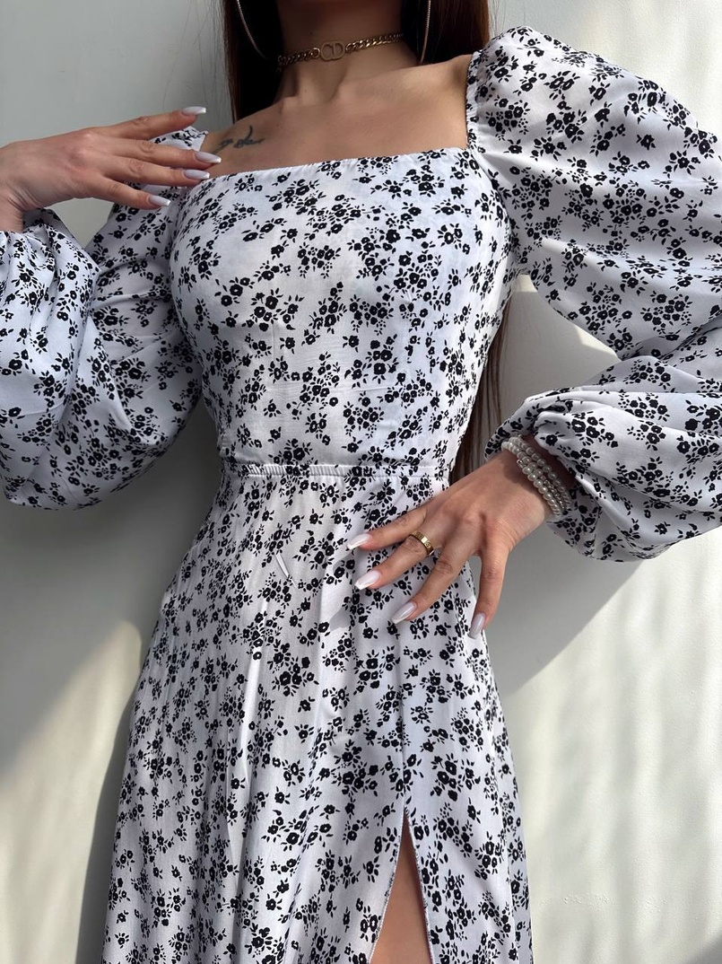 Улюблена сукня-міді зі шнурівкою на спинці та розрізом на ніжці | PUSHKA SHOP