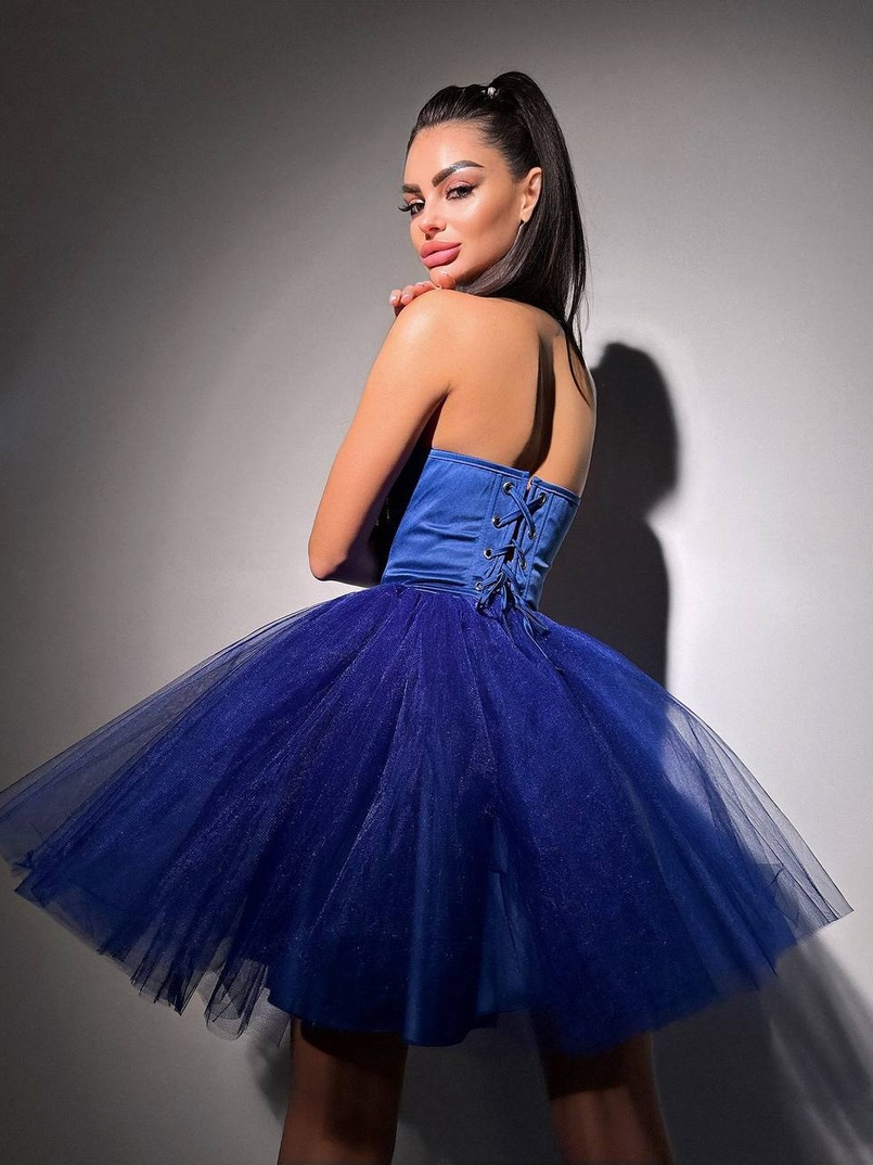 Комплект: корсет, декорований стразами  +  пишна фатинова спідниця Комплект: корсет, декорований стразами  +  пишна фатинова спідниця | PUSHKA SHOP