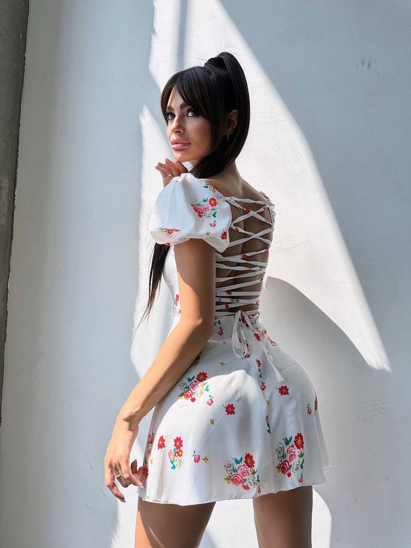 Сукня- міні у квітковий принт зі шнурівкою на спинці  Сукня- міні у квітковий принт зі шнурівкою на спинці  | PUSHKA SHOP