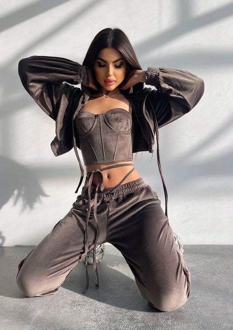 Велюровий комплект трійка: кофта + корсет з чашечками + джогери  | PUSHKA SHOP