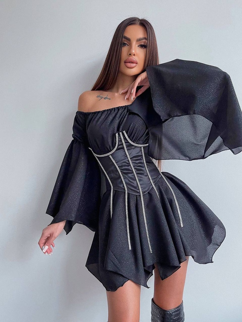 Шифонова сукня на підкладці з розкльошеними рукавами з асиметричною спідницею + корсет декорований стразами Ручна робота! Шифонова сукня на підкладці з розкльошеними рукавами з асиметричною спідницею + корсет декорований стразами Ручна робота! | PUSHKA SHOP