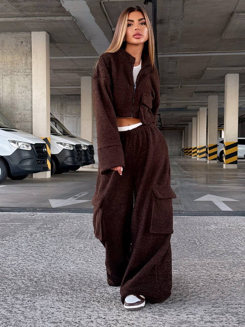 Теплий та мʼякий комплект Тедді на флісі Дуже приємний до тіла Теплий та мʼякий комплект Тедді на флісі Дуже приємний до тіла | PUSHKA SHOP