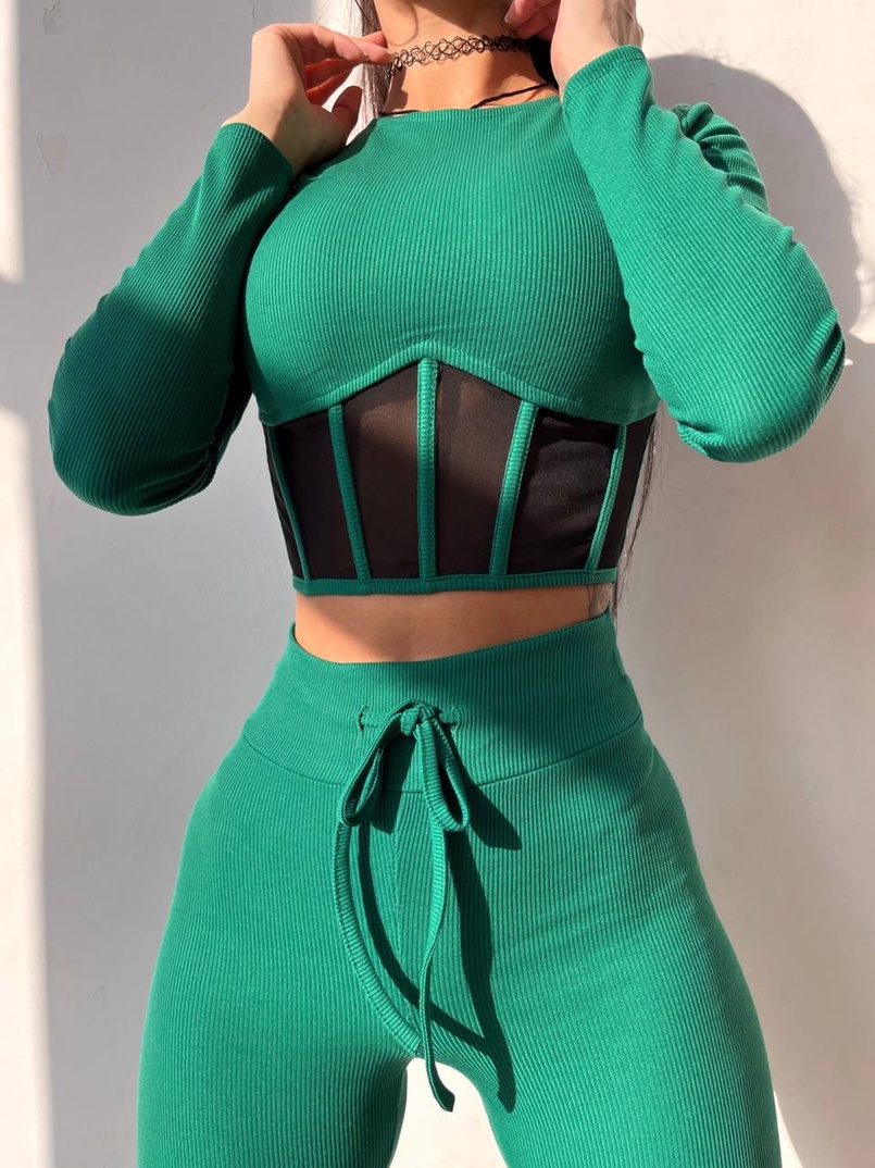 Трикотажний комплект: корсетний топ + легінси Трикотажний комплект: корсетний топ + легінси | PUSHKA SHOP