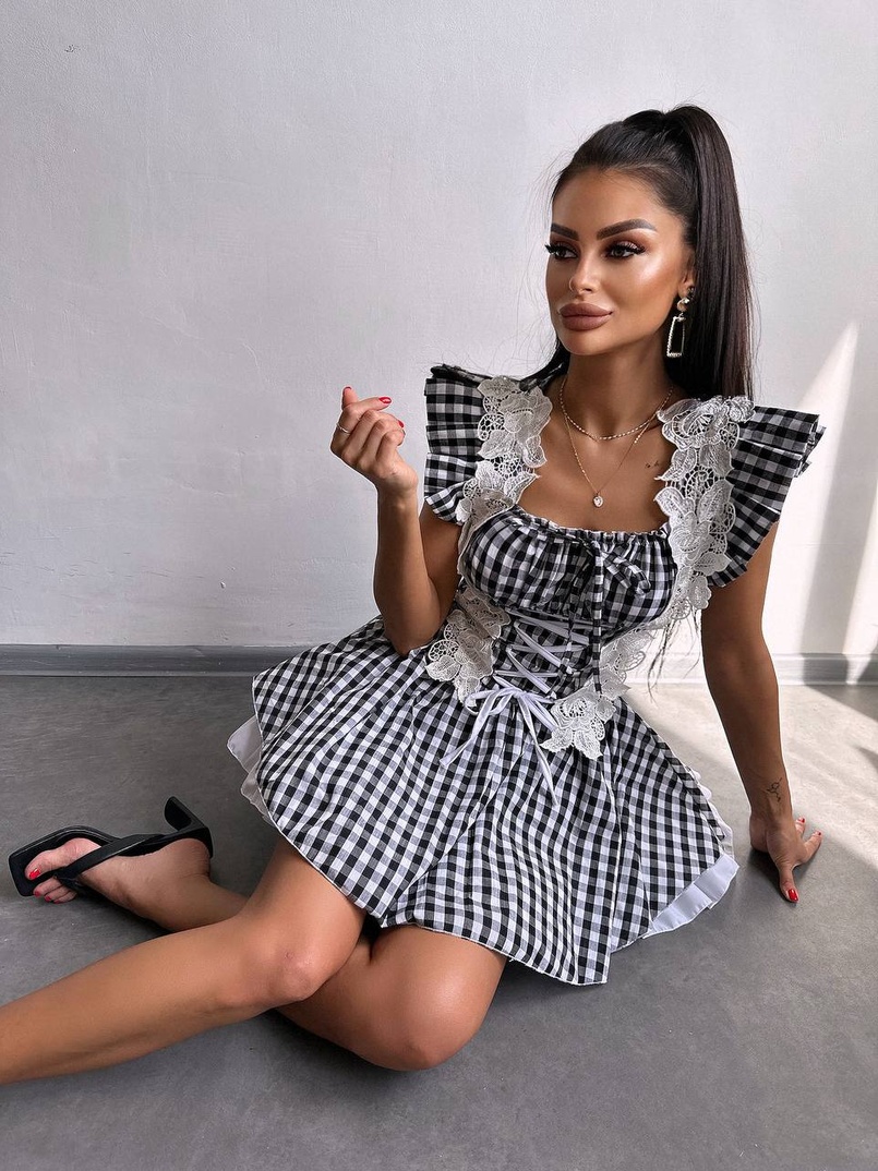 Сукня в клітинку декорована мереживом  Сукня в клітинку декорована мереживом  | PUSHKA SHOP