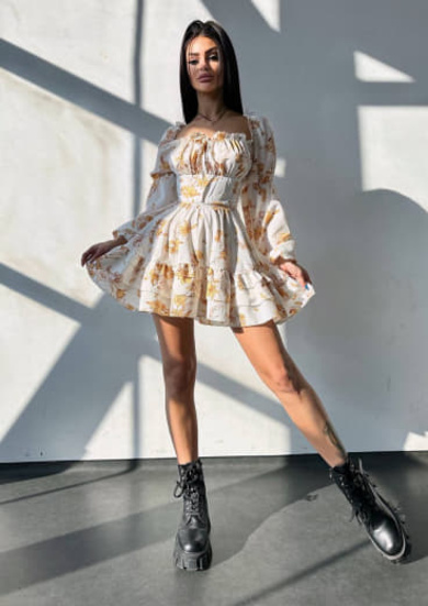 Квіткова сукня з воланами та шнуровкою по спинці Квіткова сукня з воланами та шнуровкою по спинці | PUSHKA SHOP