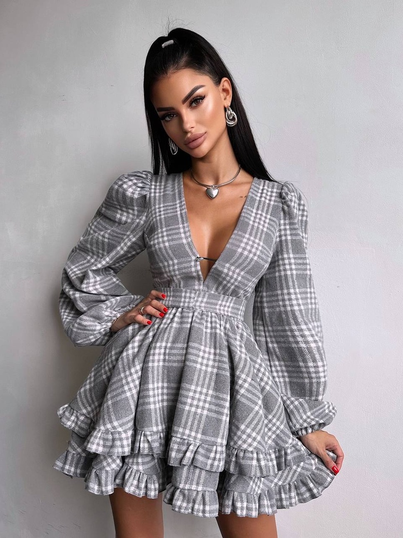 Сукня з подвійною спідницею та обʼємними рукавами у клітинку  Сукня з подвійною спідницею та обʼємними рукавами у клітинку  | PUSHKA SHOP