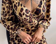 Комплект: топ із зав'язками на талії + спідниця міді з розрізом Комплект: топ із зав'язками на талії + спідниця міді з розрізом | PUSHKA SHOP