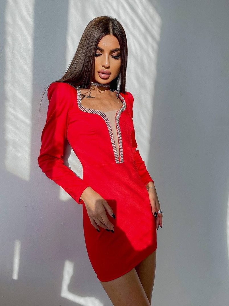 Платье,декорированное стразами   Платье,декорированное стразами   | PUSHKA SHOP