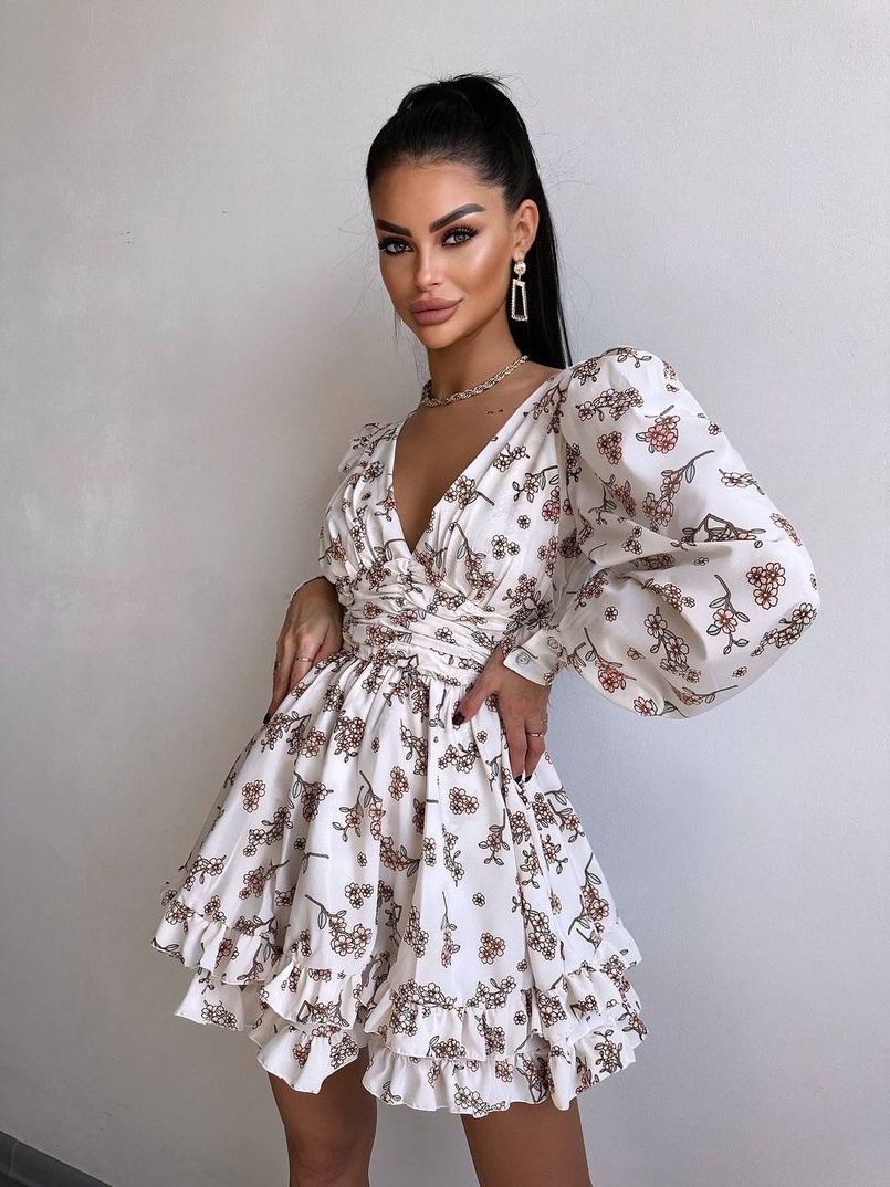 Сукня міні з пишною спідницею та драпіруванням на талії Сукня міні з пишною спідницею та драпіруванням на талії | PUSHKA SHOP