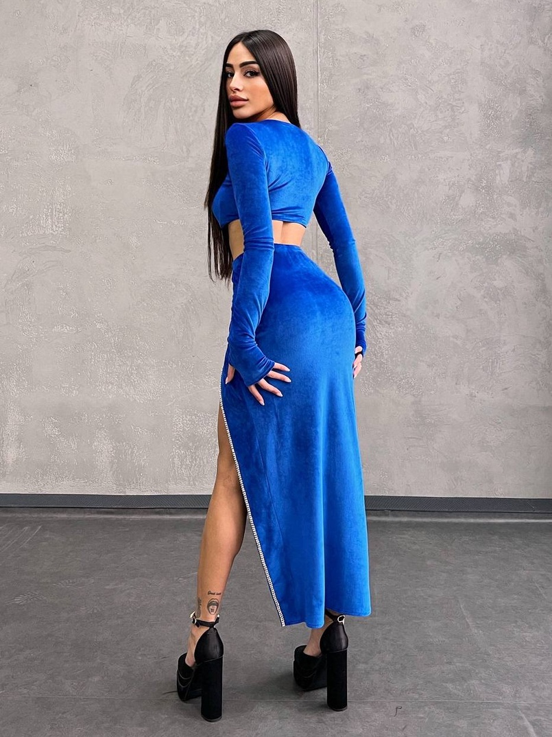 Оксамитовий комплект: топ із чашками push up+ спідниця, декорована стразами Прикраса пришита, ручна робота. | PUSHKA SHOP