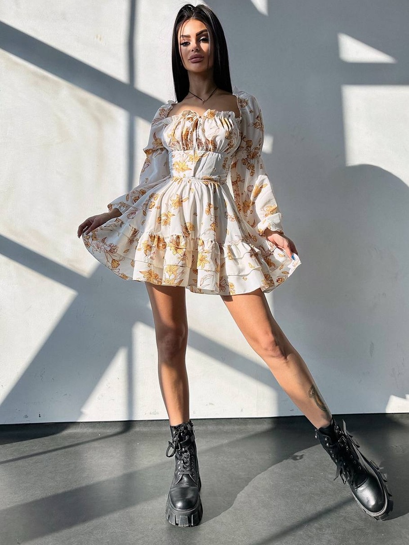 Квіткова сукня з воланами та шнуровкою по спинці Квіткова сукня з воланами та шнуровкою по спинці | PUSHKA SHOP