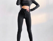 Трикотажный комплект: топ с завязками + леггинсы  Трикотажный комплект: топ с завязками + леггинсы  | PUSHKA SHOP