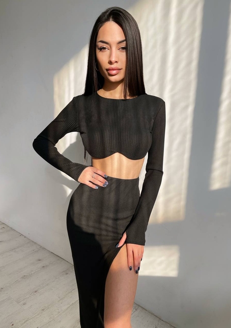 Трикотажный комплект: топ с чашечками push up + юбка миди с разрезом  Трикотажный комплект: топ с чашечками push up + юбка миди с разрезом  | PUSHKA SHOP