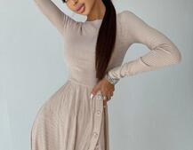 Трикотажное платье миди с разрезом | PUSHKA SHOP