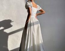 Атласна сукня максі із розрізом на спідниці Атласна сукня максі із розрізом на спідниці | PUSHKA SHOP