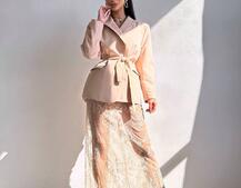 Комплект: піджак + блуза з баской + мереживна спідниця-шорти  Комплект: піджак + блуза з баской + мереживна спідниця-шорти  | PUSHKA SHOP