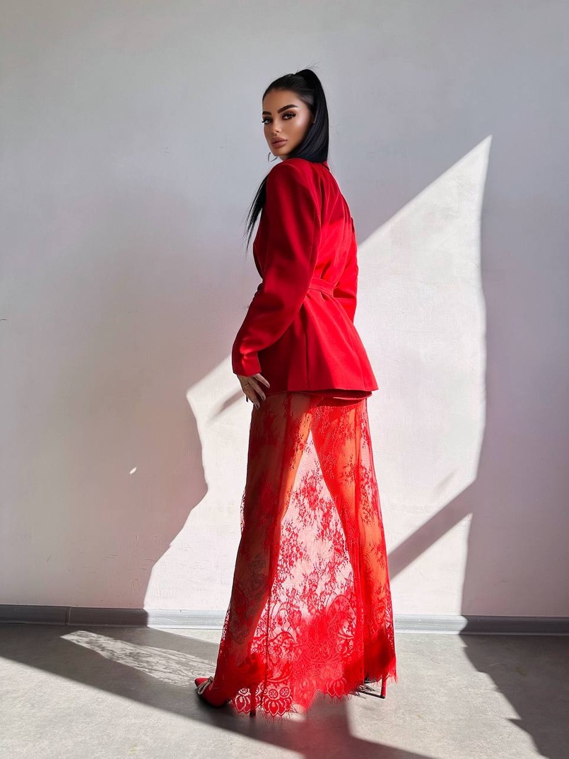 Комплект: піджак + блуза з баской + мереживна спідниця-шорти  Комплект: піджак + блуза з баской + мереживна спідниця-шорти  | PUSHKA SHOP