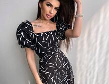 Сукня -міді зі шнурівкою на спинці та розрізом на ніжці Сукня -міді зі шнурівкою на спинці та розрізом на ніжці | PUSHKA SHOP