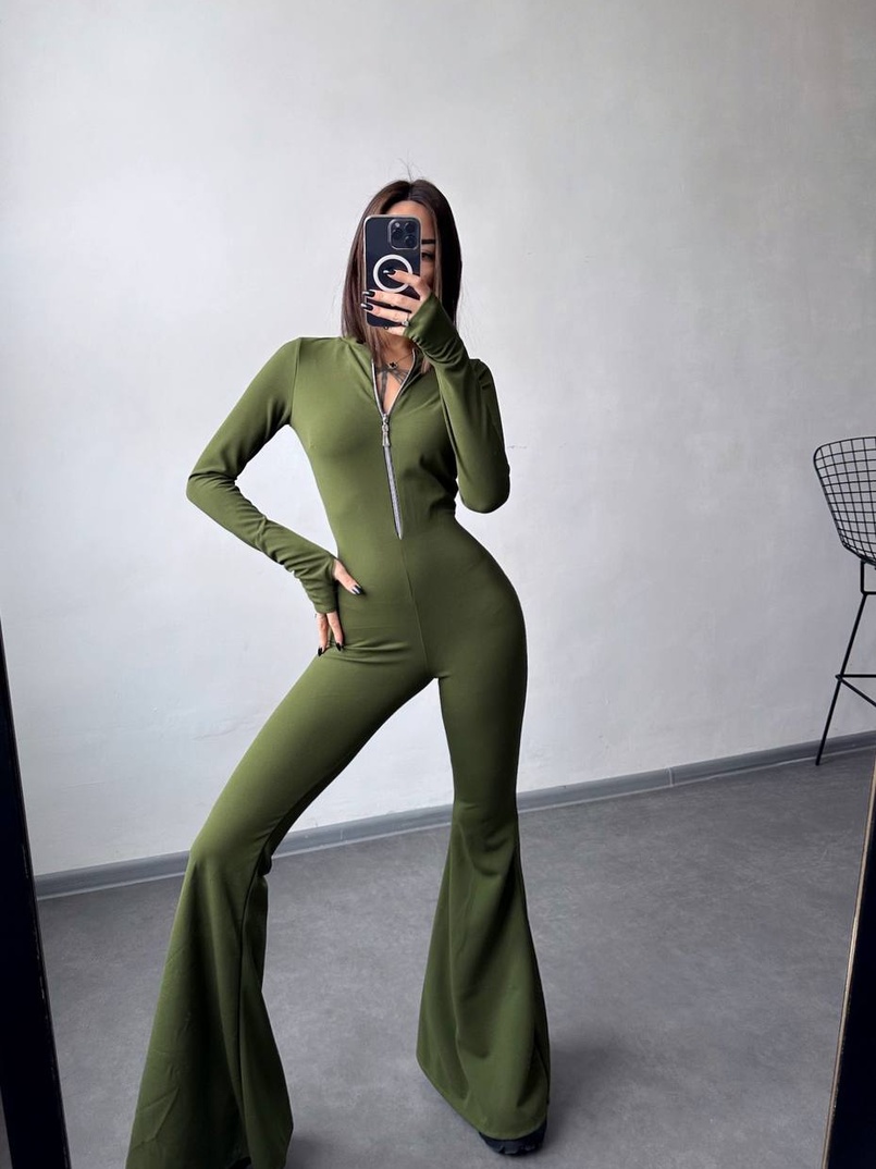 Комбінезон із брюками-кльош Комбінезон із брюками-кльош | PUSHKA SHOP